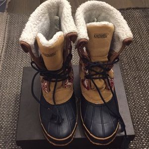 Khombu Winter Boots